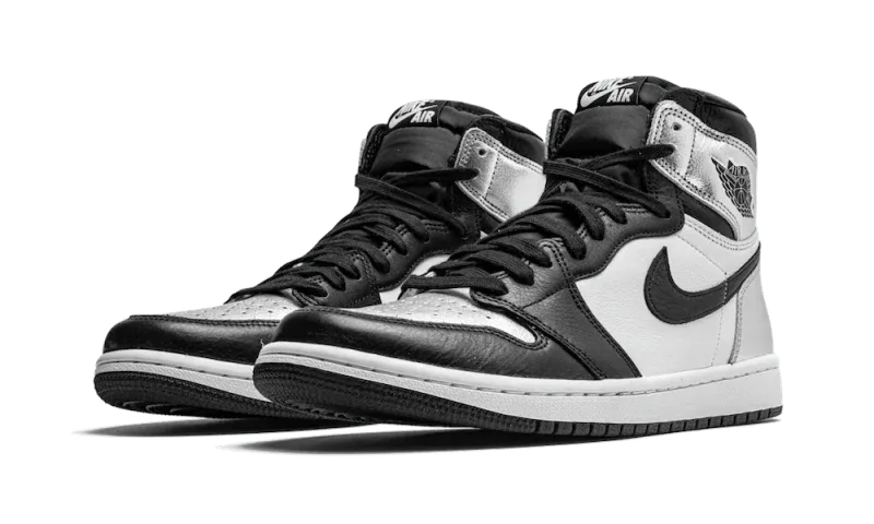 AIR JORDAN 1 HIGH SILVER TOE