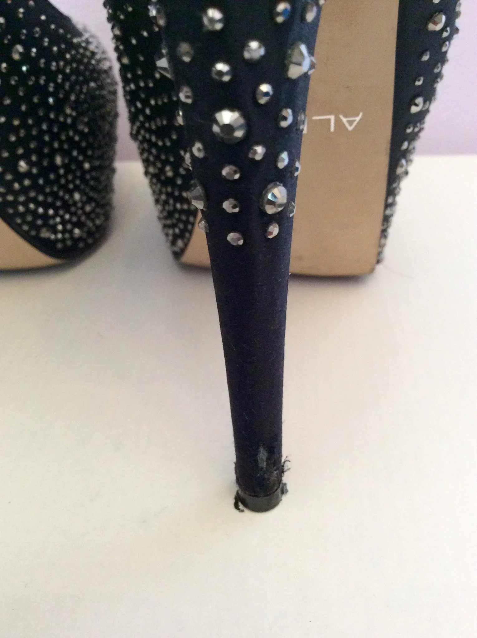 Aldo Black Satin Diamanté Studded Platform Sole Heels Size 5/38
