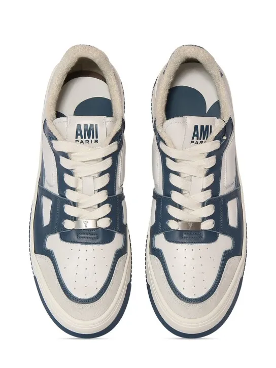 AMI Paris   New Arcade leather low top sneakers 