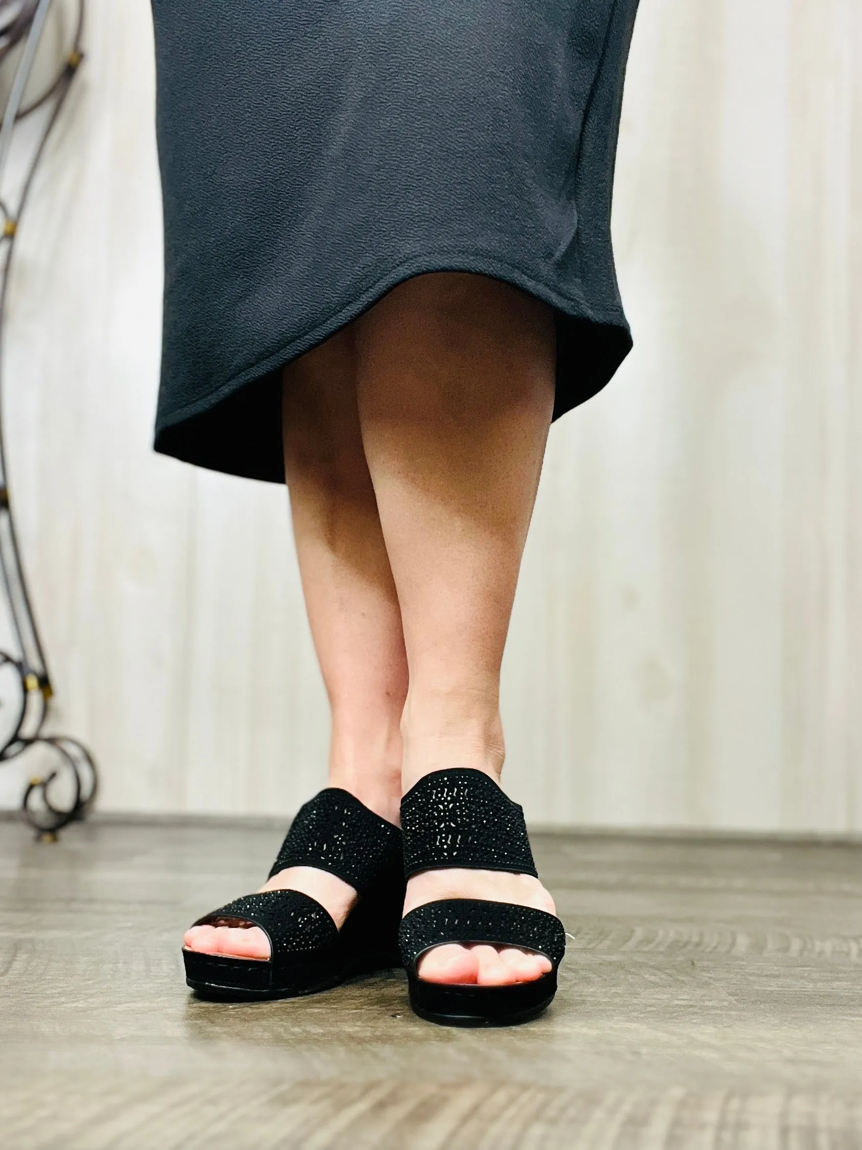 Atalina Platform Wedge-Black
