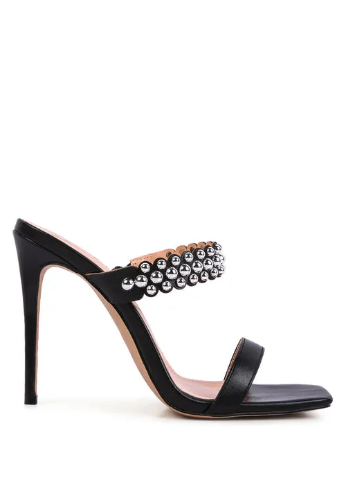 bandy high heel metal ball
