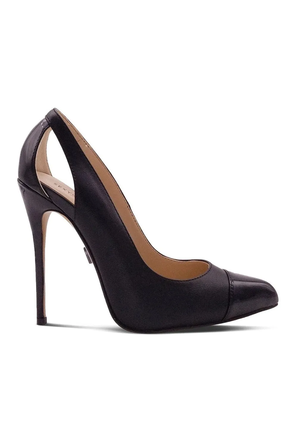 Cut Out Designed Pointed Toe Spectator Pump