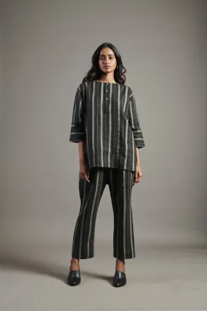 Dhaari Linen Short Kurta Set