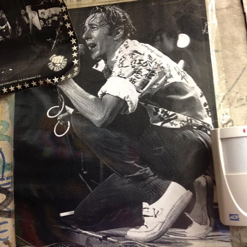 GEORGE COX - STRUMMER (BLACK STUDDED)(4200)