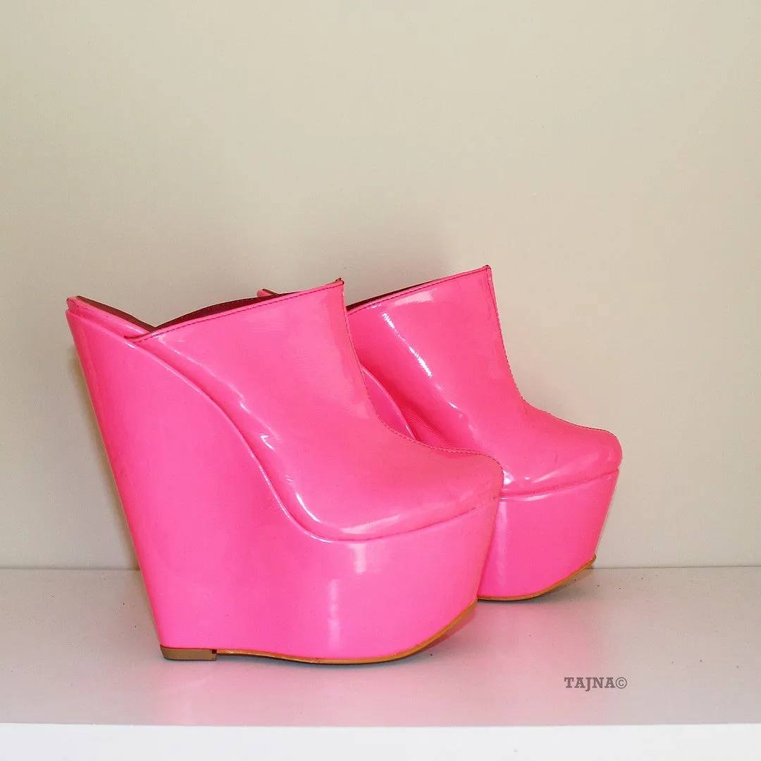 Gloss Pink 16 cm Heel Wedge Mules