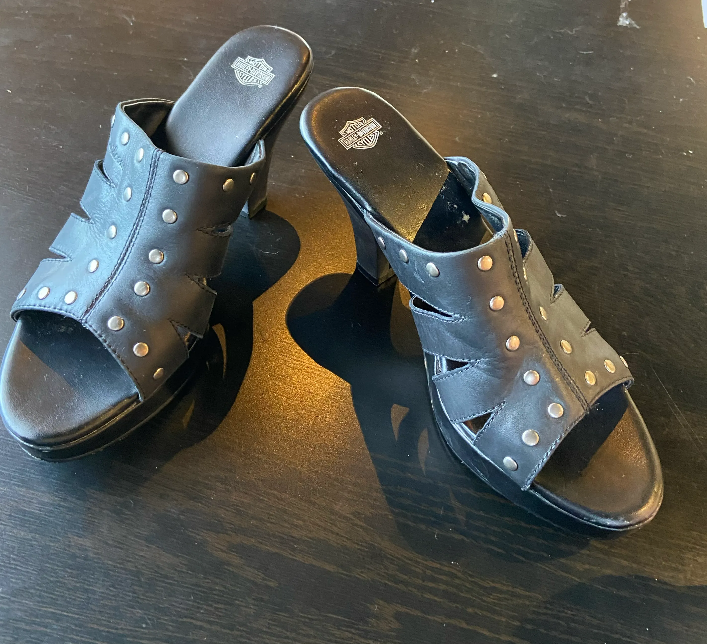Harley-Davidson studded sandals (5.5)