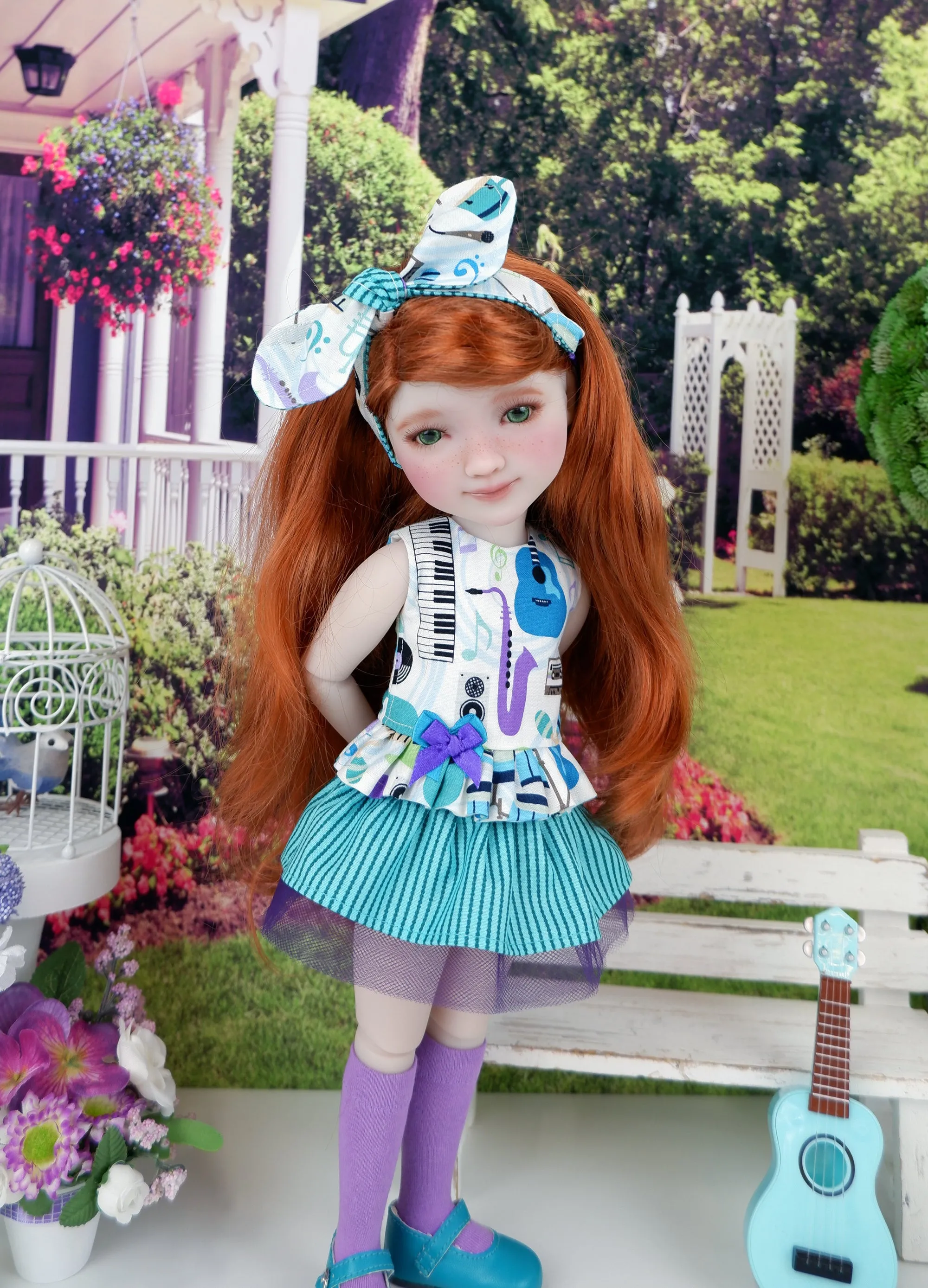Jazz Band - top & skirt with shoes for Ruby Red Fashion Friends doll
