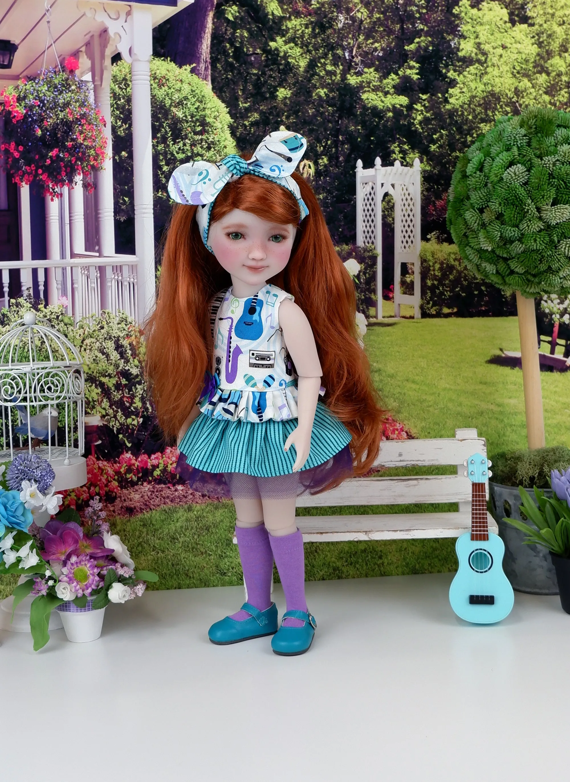 Jazz Band - top & skirt with shoes for Ruby Red Fashion Friends doll
