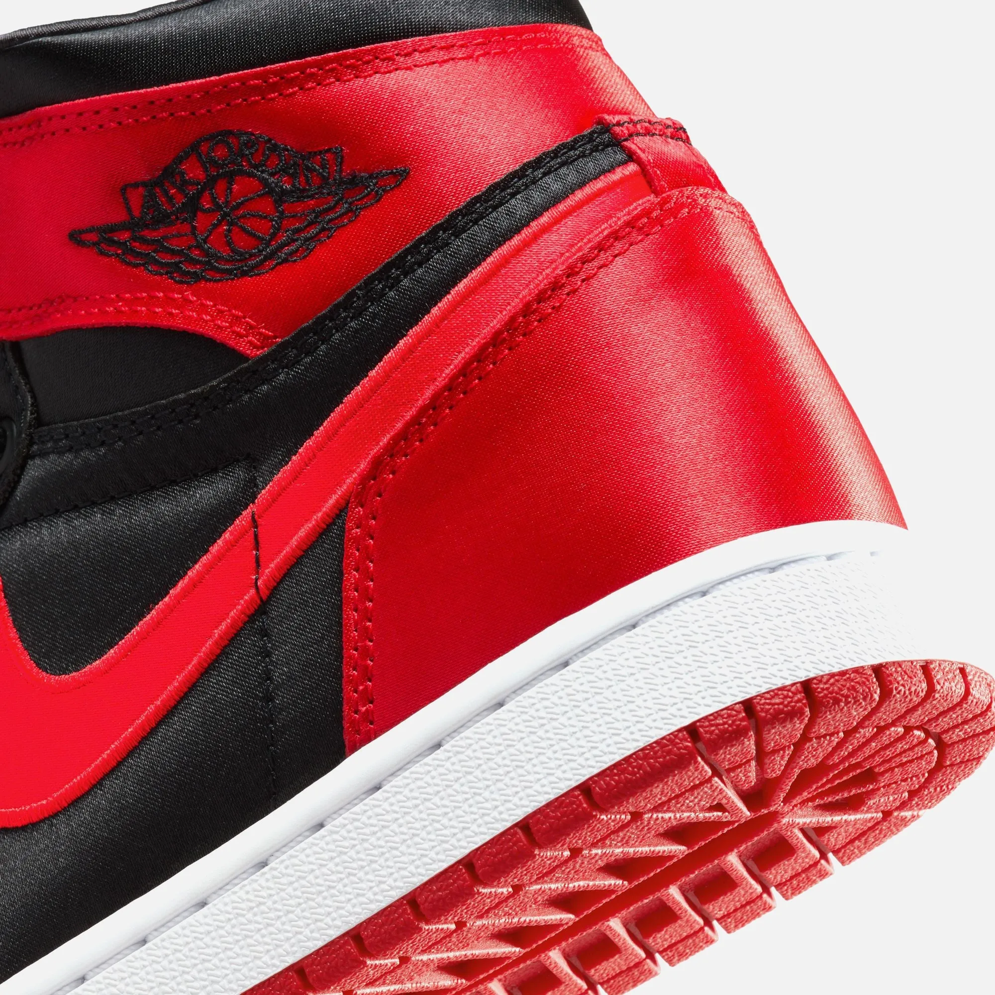 Jordan WMNS Air Jordan 1 Retro High OG - Black / University Red / White
