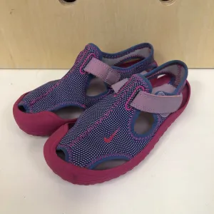 Lavender & Pink Water Shoes