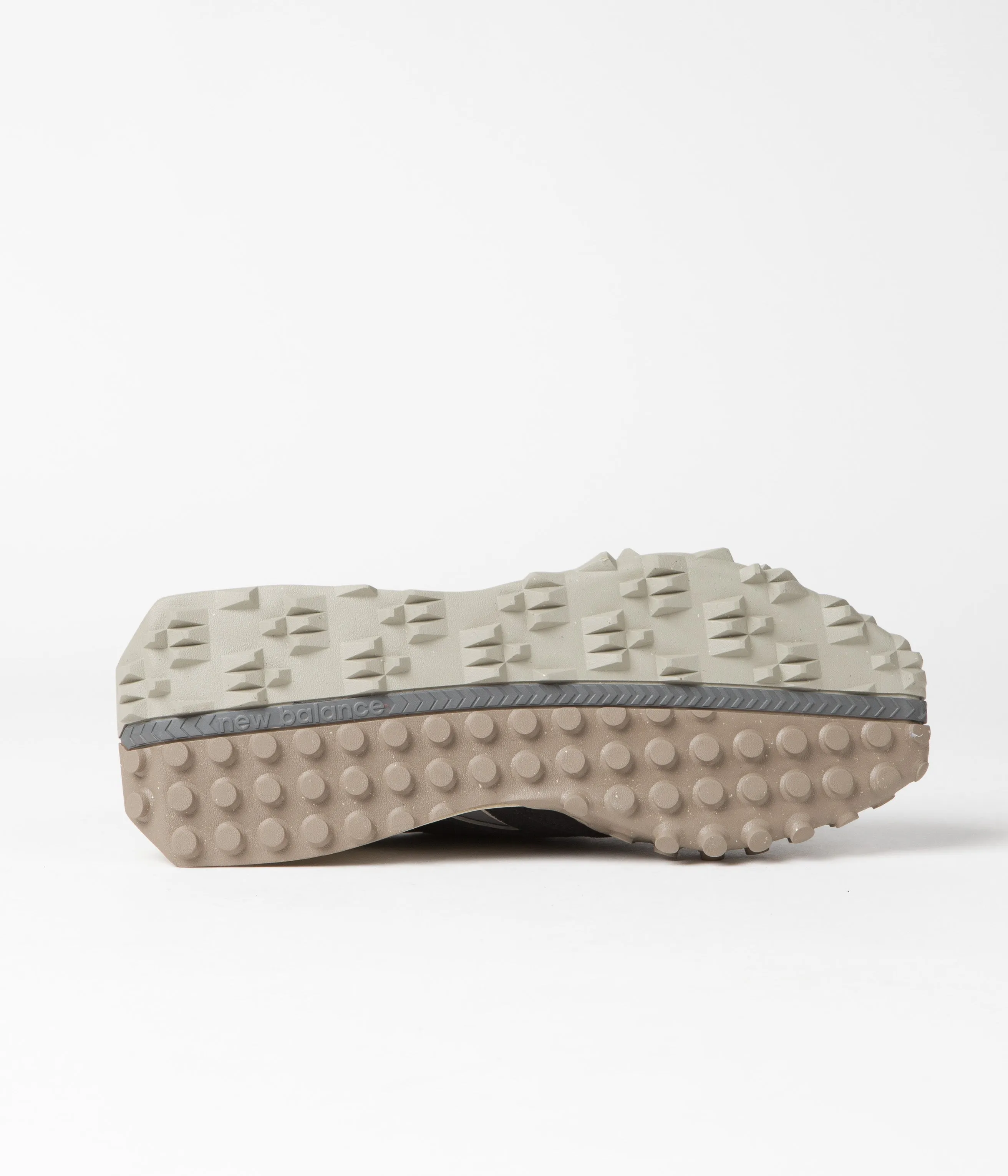 New Balance XC-72 Shoes - Black / Gum