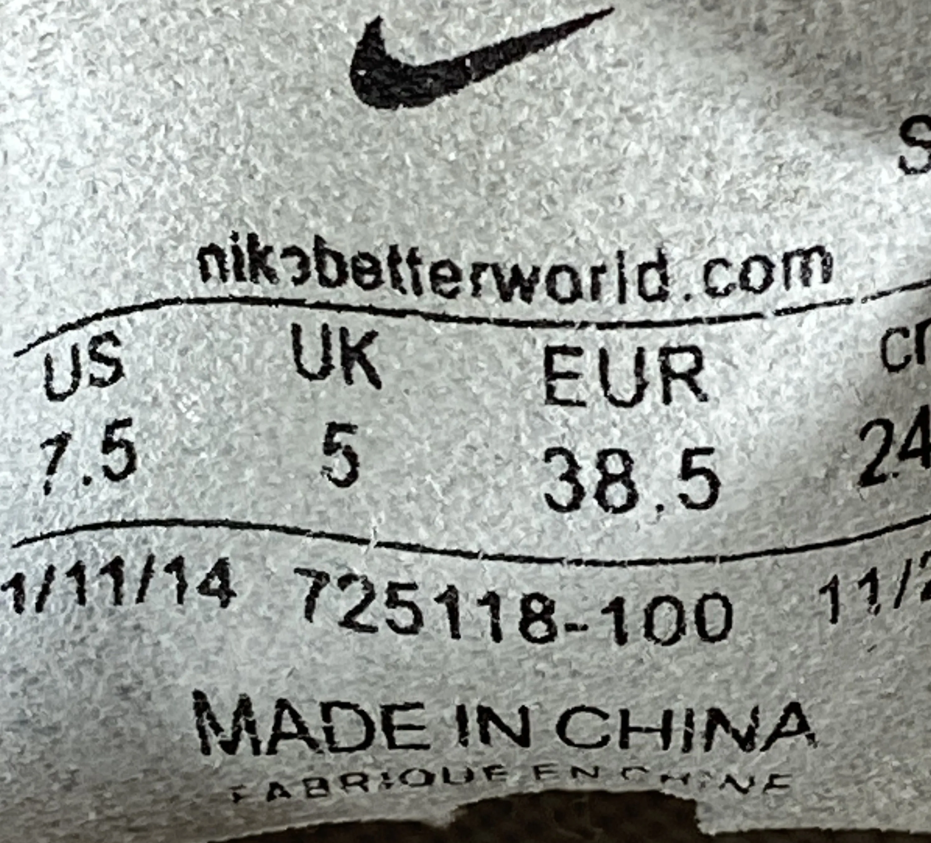 NIKE AIR MAX THEA JOLI Womens Size 7.5 Leather Shoes Sneakers