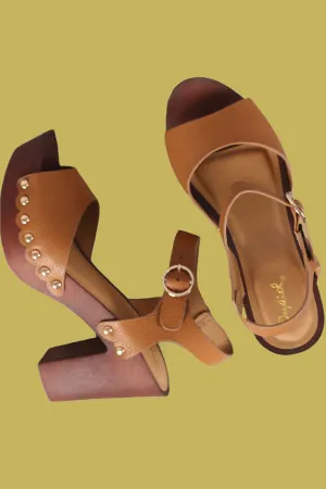Qupid Peep Toe Studded Faux Wooden Chunky Platform Heel