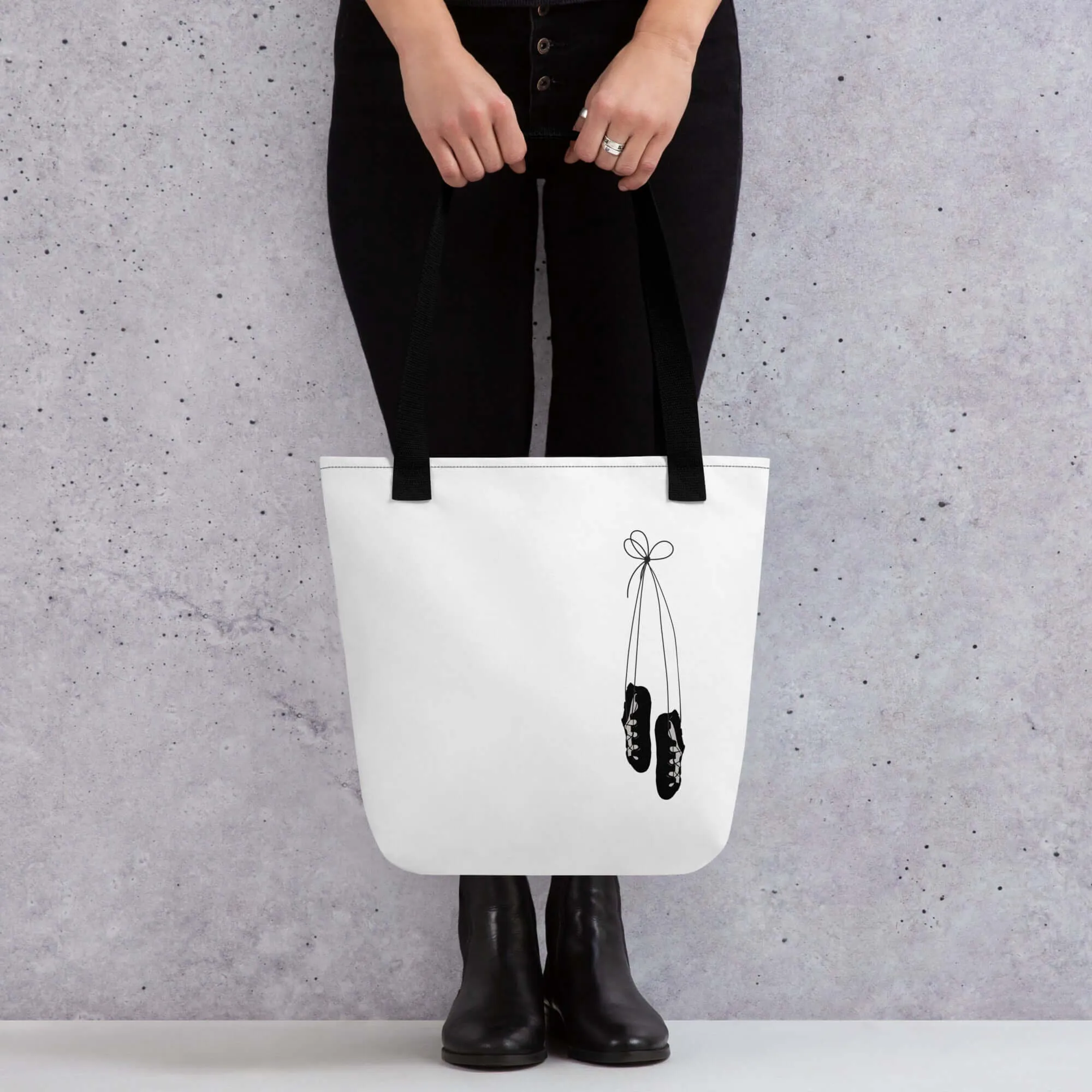 Sleek & Stylish Irish Dance Tote Bag – Modern Design, Maximum Functionality