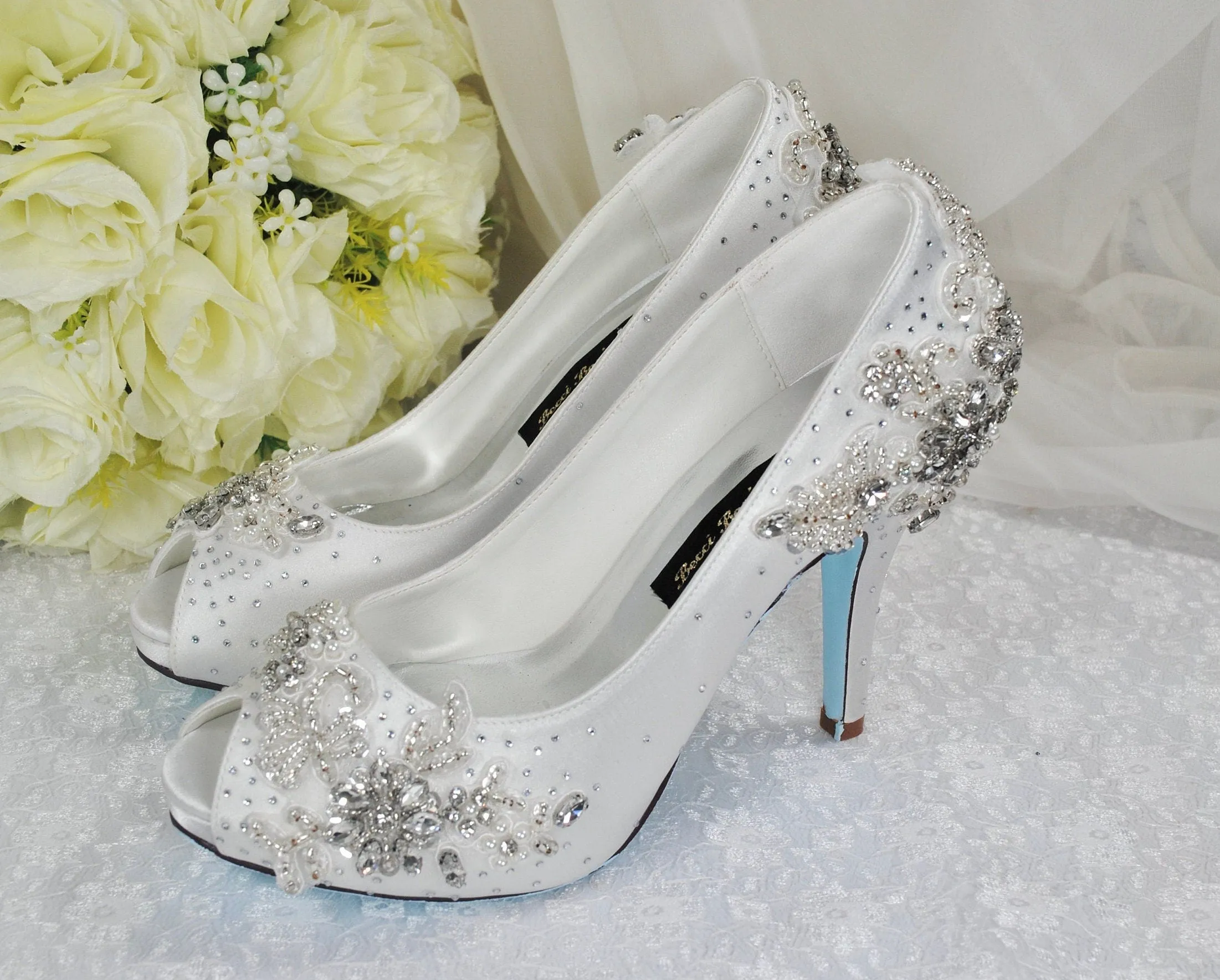 Sparkling Bridal Shoes, Crystal Embellished 'Cinderella' Wedding Shoes Size UK4/US6.5