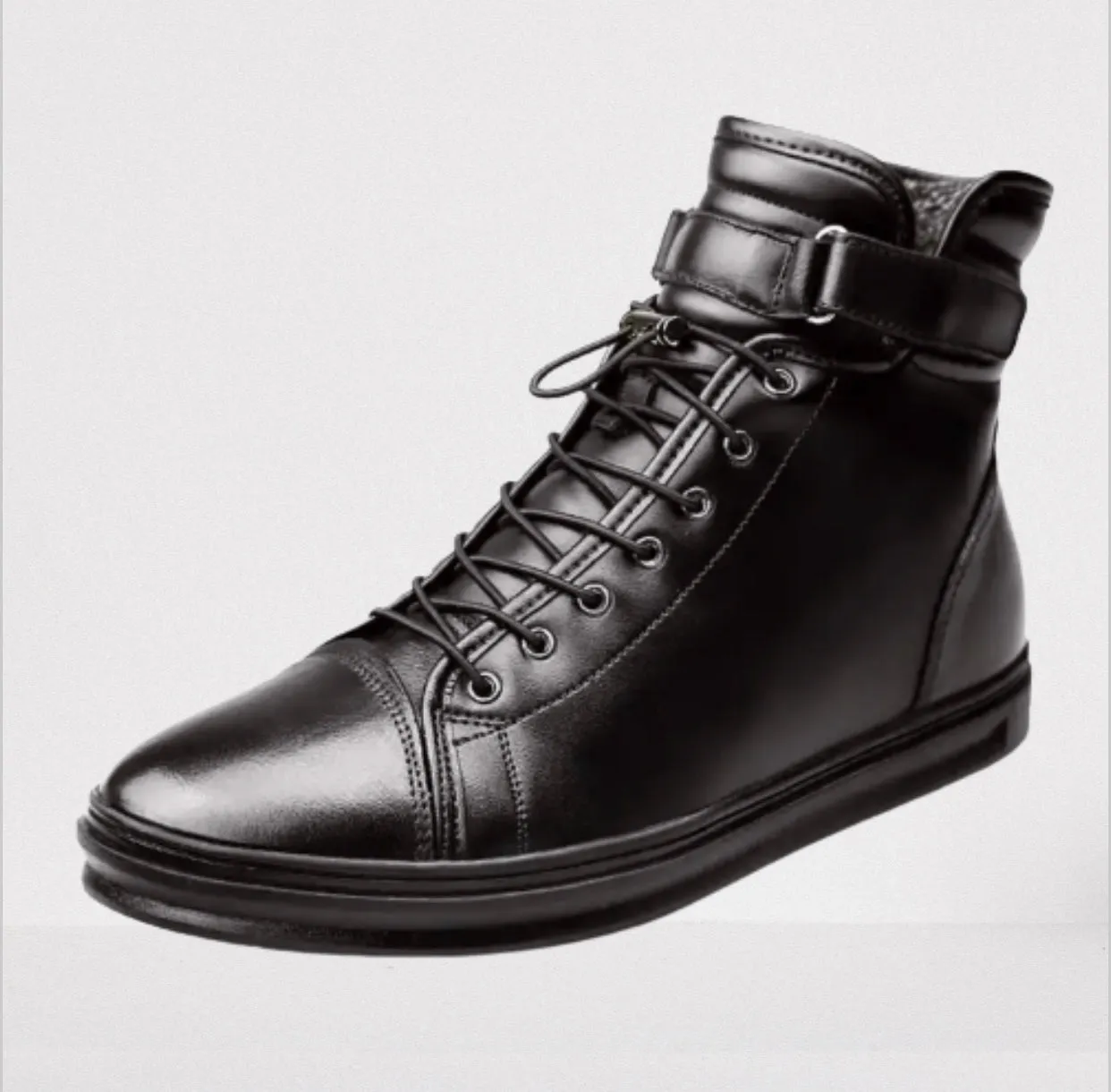 Toxyno High Top Sneakers