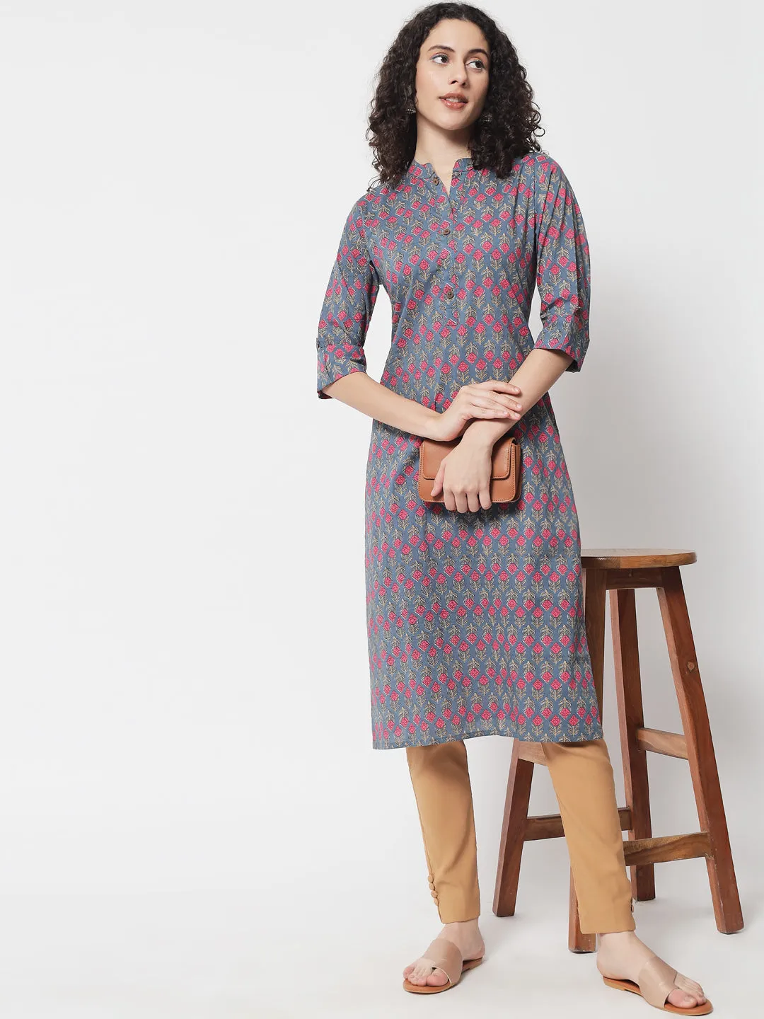 Women Grey Cotton Straight Kurta