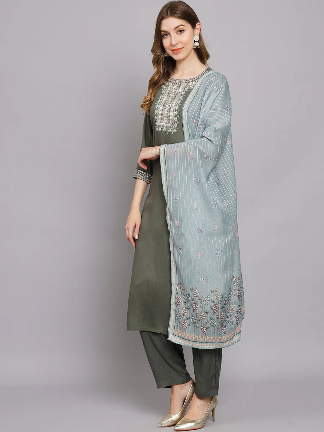 Women's Dark Green Rayon Straight Ethnic Sets