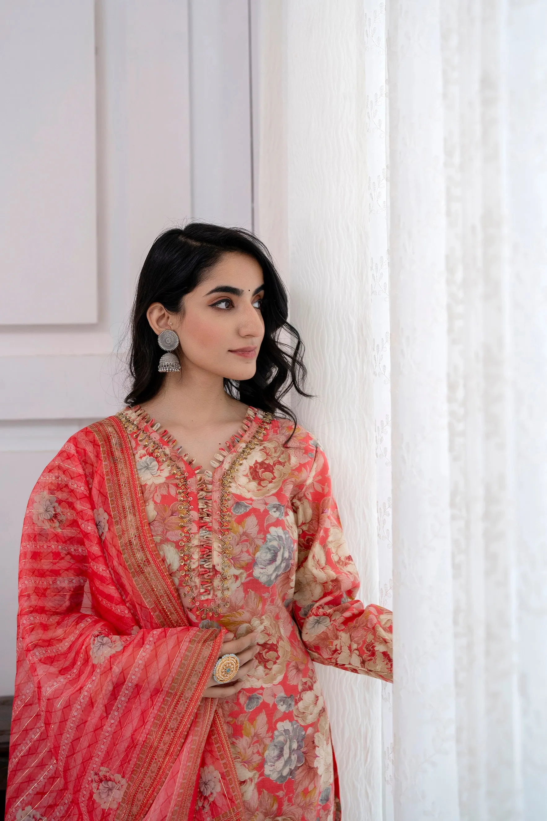 Women's Pink Straight Kurta Pant and Dupatta Set