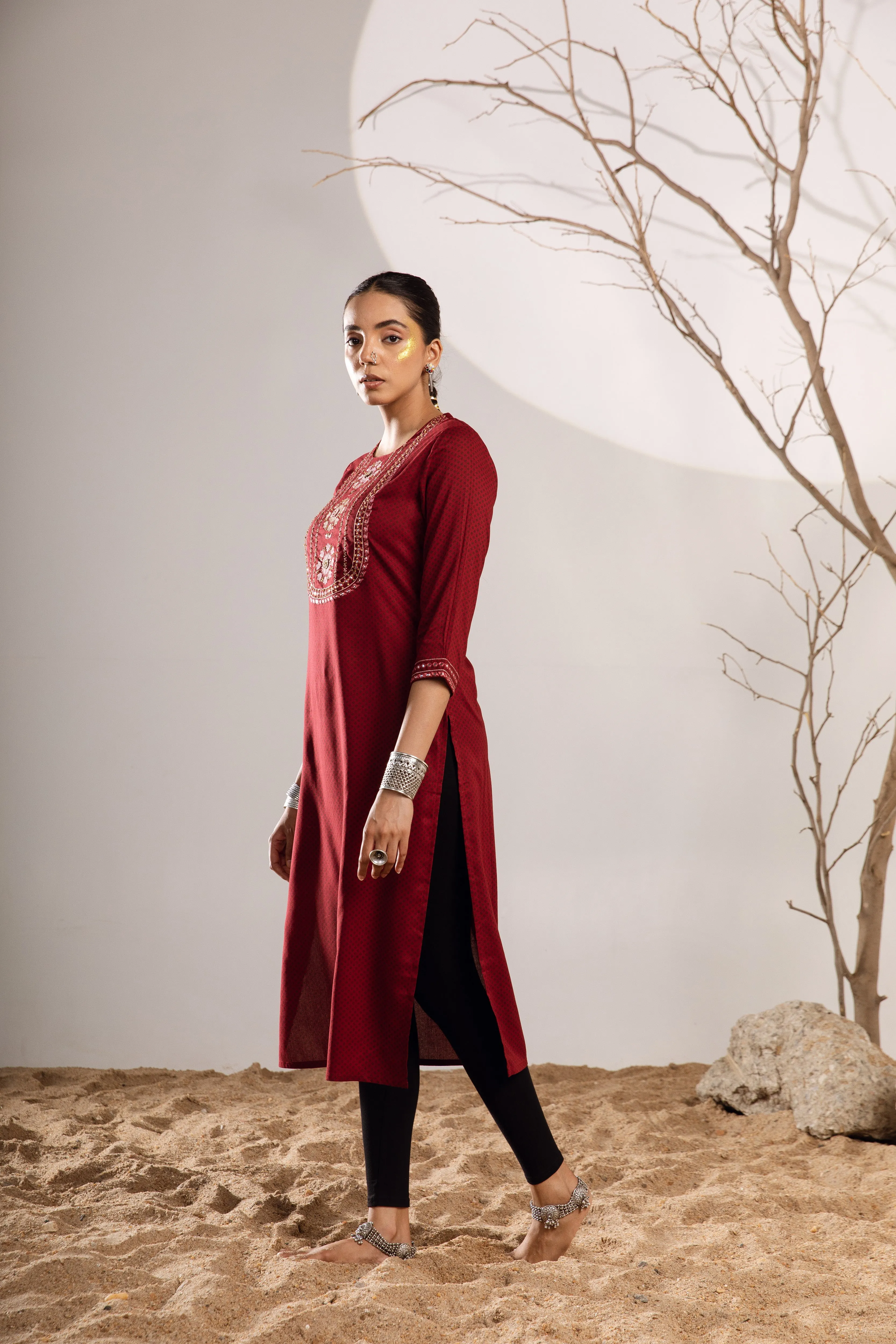 Women's Rayon Maroon Kurta