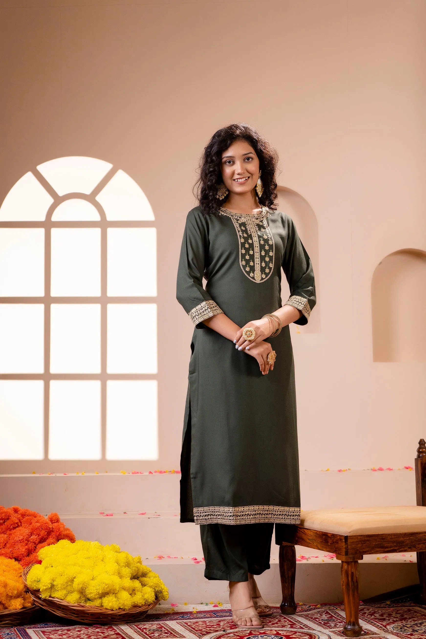 Women's Rayon Rama Green Straight Kurta Palazzo and Dupatta Set