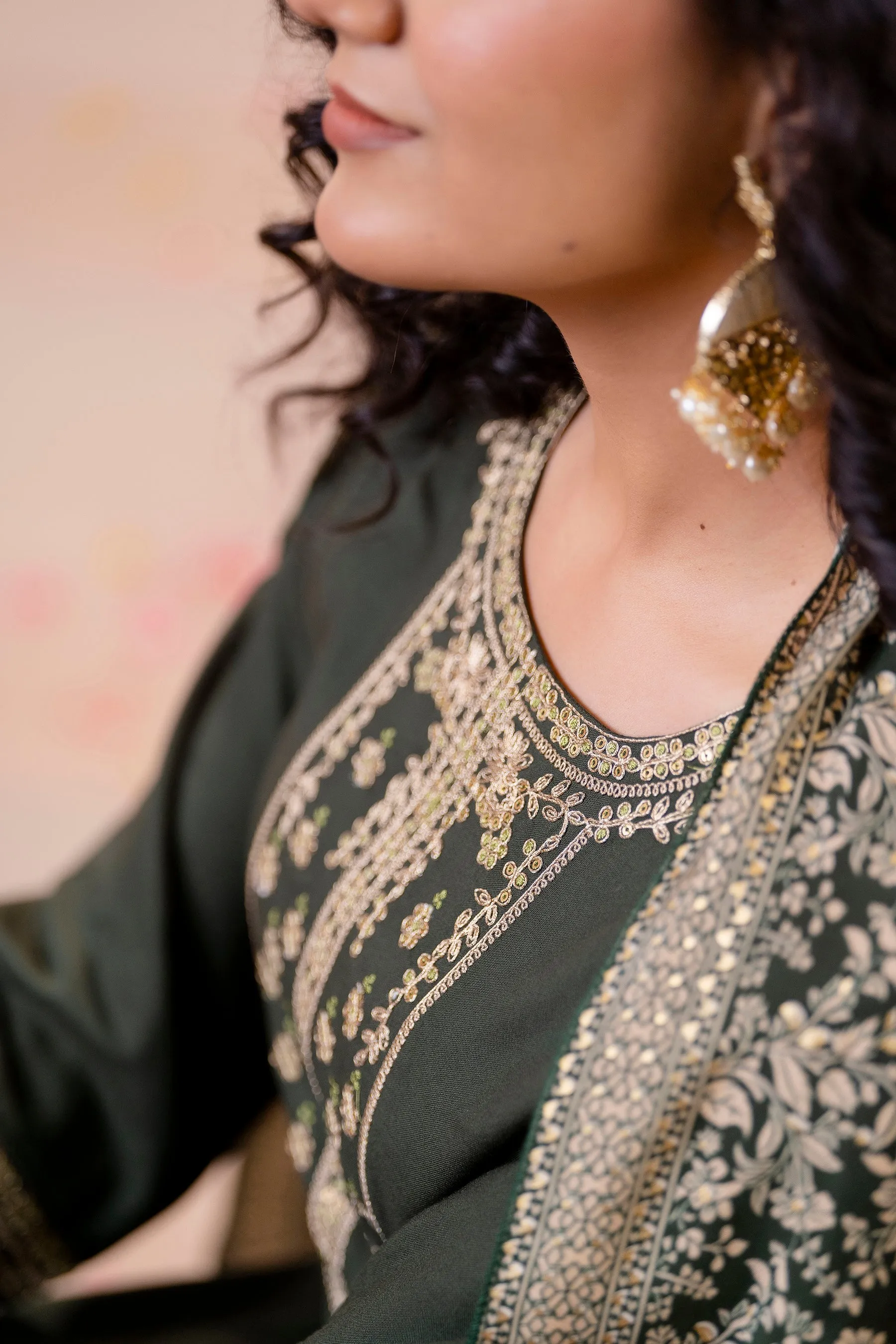 Women's Rayon Rama Green Straight Kurta Palazzo and Dupatta Set
