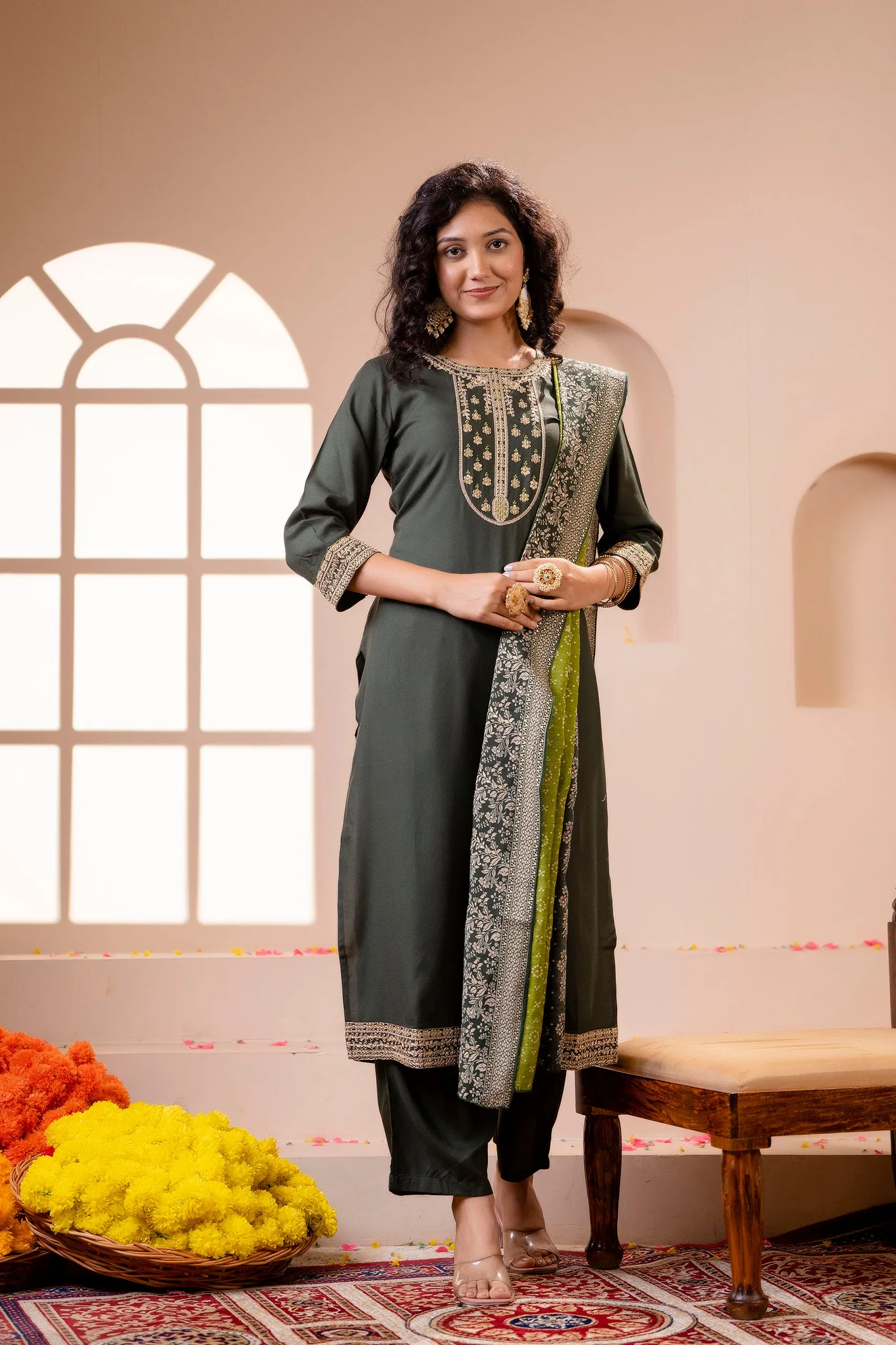 Women's Rayon Rama Green Straight Kurta Palazzo and Dupatta Set