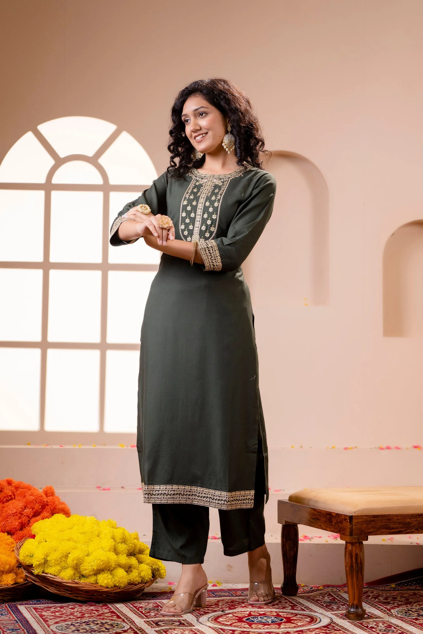 Women's Rayon Rama Green Straight Kurta Palazzo and Dupatta Set